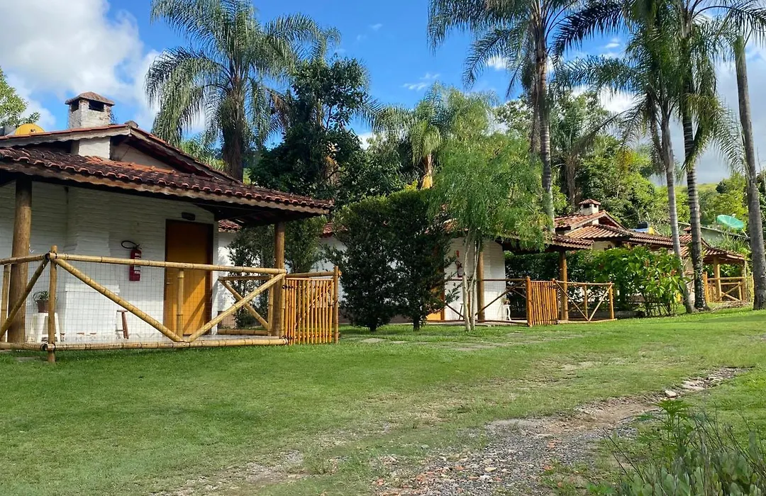 Acalanto Inn-1
